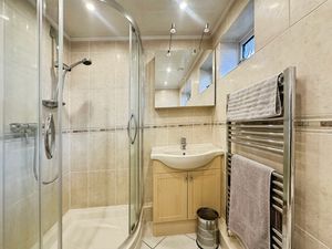 Photo 20- click for photo gallery